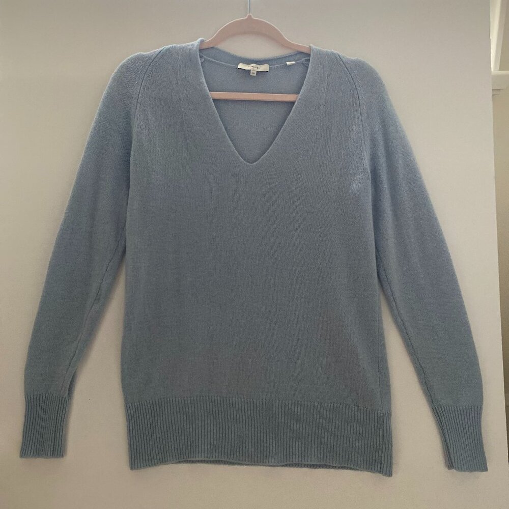 VInce Wool and Cashmere Lt Blue V Neck Sweater- XXS